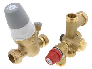 Caleffi 535000CST 3 & 6 Bar 22mm 2 Piece Combination Valve