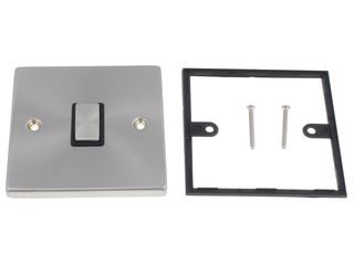 DECO VPSC722BK 20A INGOT DOUBLE POLE SWITCH - BLACK - SATIN CHROME