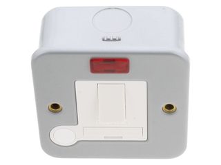ESSENTIALS CL052 13A DP SWITCHED FUSED CONNECTION UNIT WITH NEON