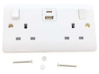 MODE CMA786 13A 2GANG SP SWITCHED SOCKET WITH 1X1A TYPE AX3A TYPEC USB