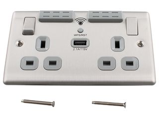 NEXUS NBS22UWRG-01 2.1A USB CHARGER AND WI-FI RANGE EXTENDER SOCKET