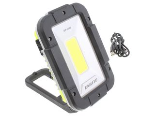 UNILITE SLR-1750 LED SITE LIGHT WITH POWER BANK - RECHARGEABLE - 1750